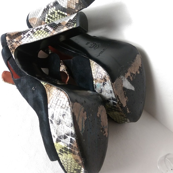 Via Spiga Marie Black Platform Chunky Heel Snake Platform Orange Camouflage - Picture 6 of 9